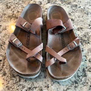 Birkenstock Mayari sandal